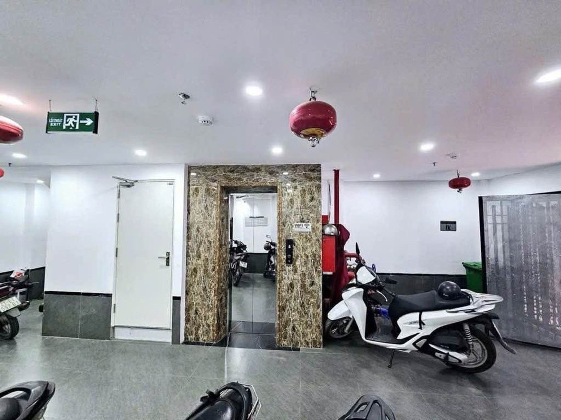 Bán CHDV Hoàng Văn Thái – Giá 20.2 tỷ – DT 60m² x 7 tầng – MT 5.6m – Phân lô quân đội, 16 phòng, Dòng tiền 1.2 tỷ/năm