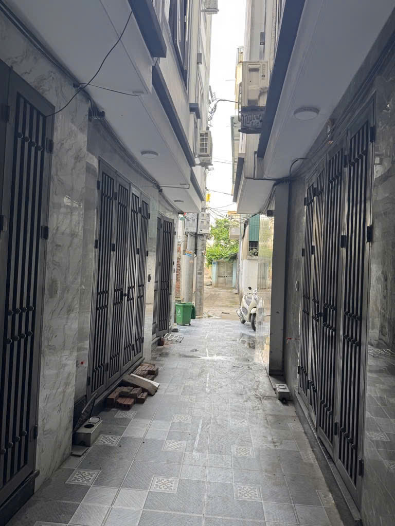 TRUNG TÂM THANH XUÂN- 3 BƯỚC RA PHỐ - HƠN 7 TỶ