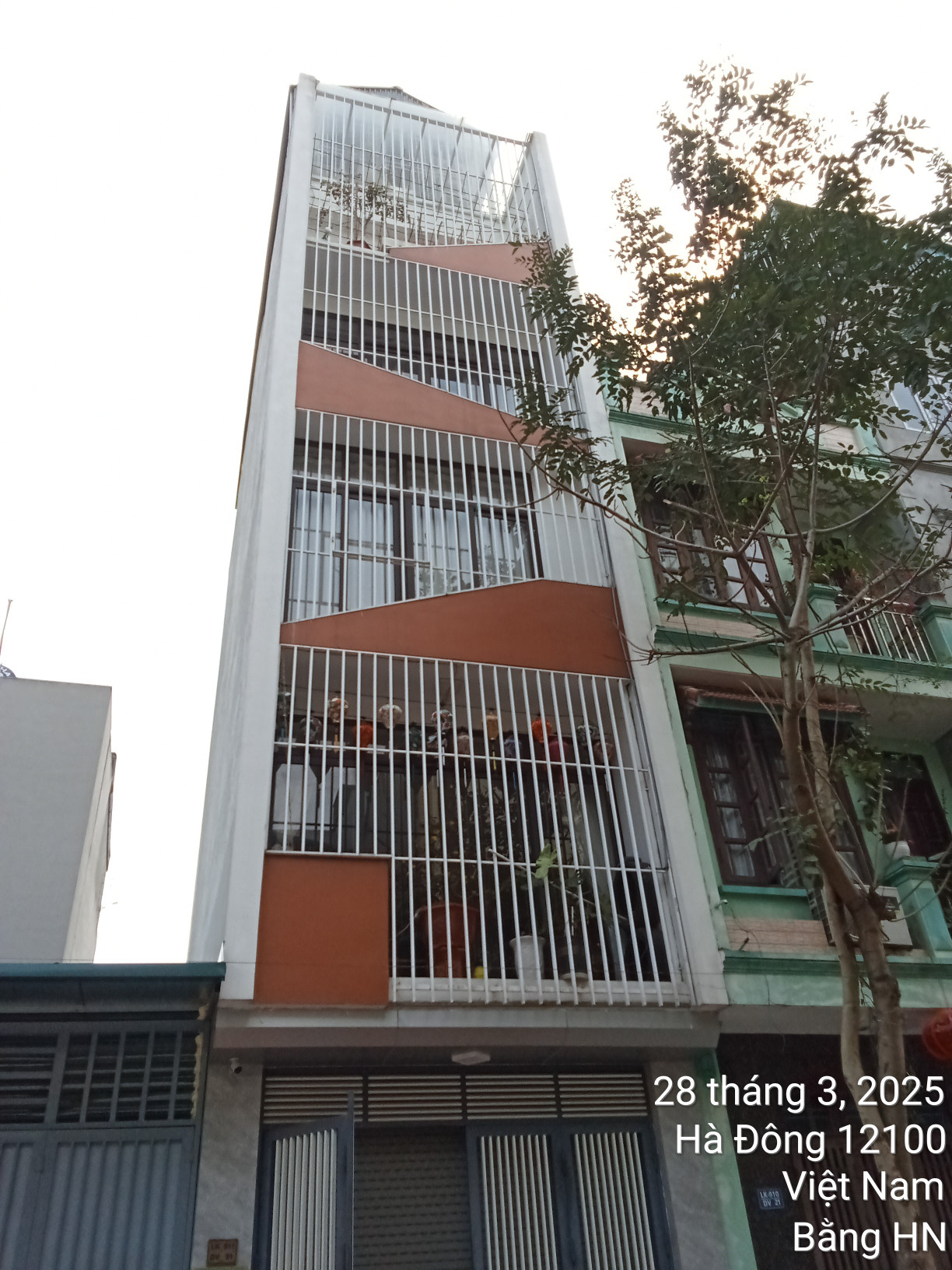 Chỉ hơn 13 tỷ,52m2, 5 tầng, LK tại Kiến Hưng- Hà Đông