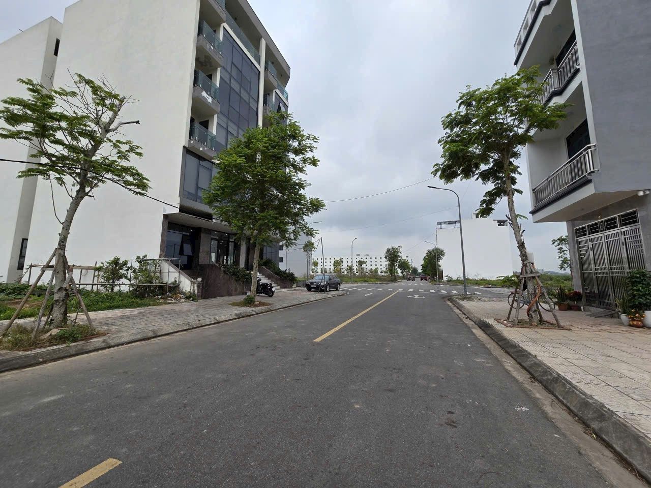 Bán đất đường 16m himlam thụ ninh dt 81m2 + mt 4.5m + hướng TN giá 7.3 tỷ