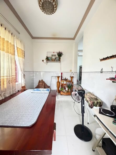 bán nhà lầu đường Trần Hưng Đạo - Phan Thiết