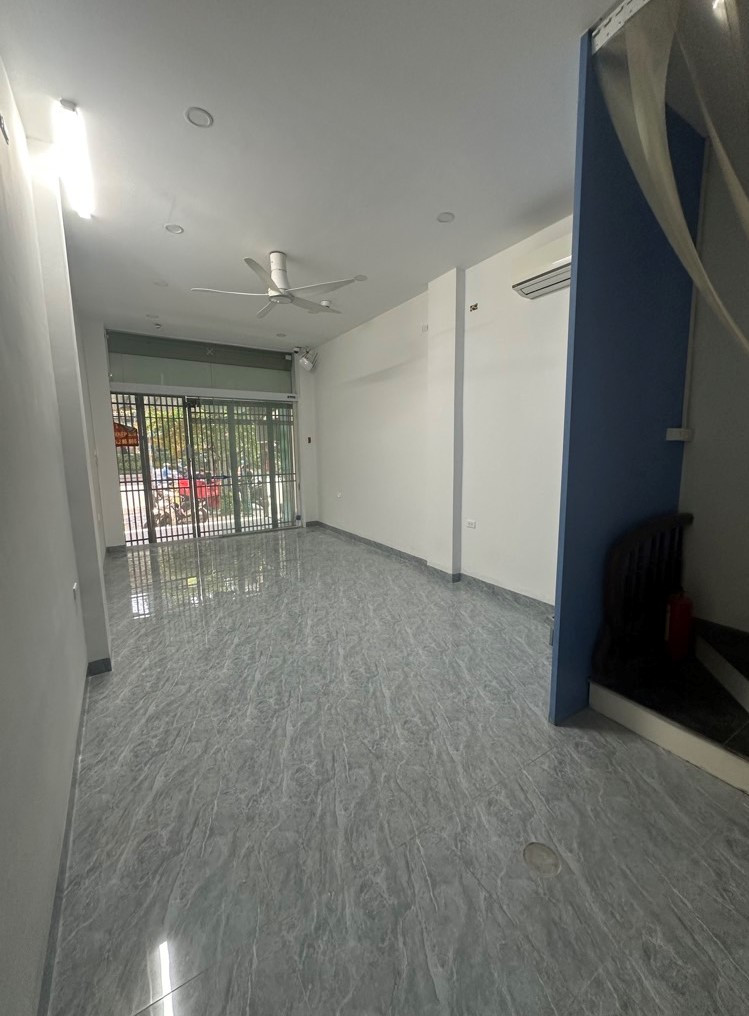 BÁN NHÀ PHỐ THÁI HÀ - nhỉnh 12 tỷ - mặt ngõ kinh doanh - ô tô tránh - 30m2