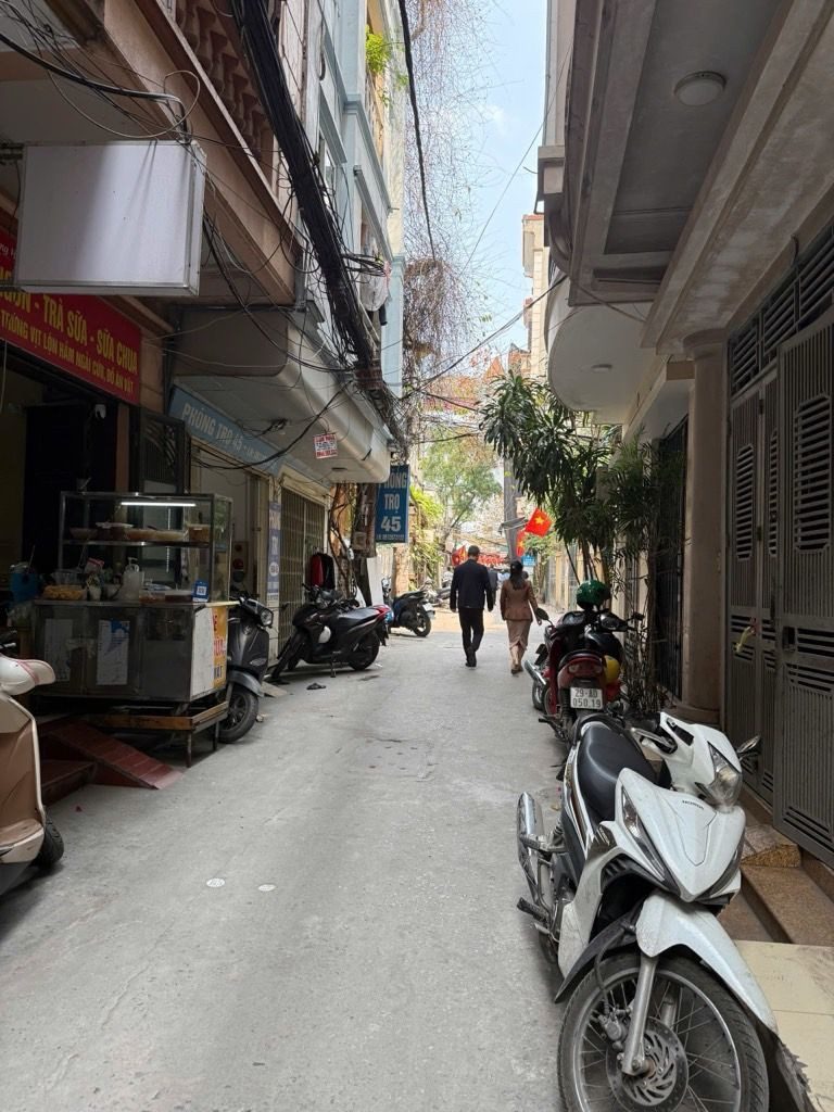 🔥 Nguyễn Chí Thanh, Ôtô Đỗ Cửa, Ngõ Thông K/Doanh, Gần Viện Nhi, DT 30m2, 4 Tầng, MT 4.3m