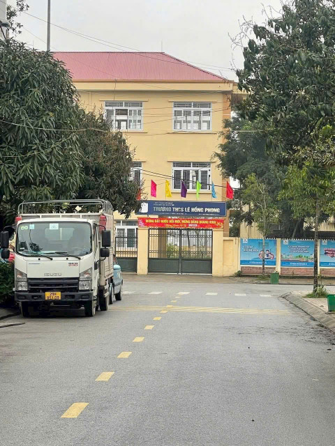 Cơ hội sở hữu lô đất vàng gần trường cấp 2 Lê Hồng Phong