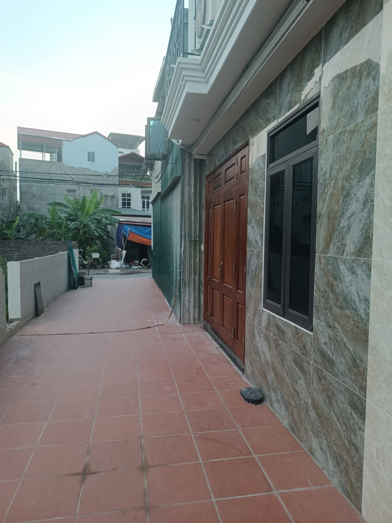 Bán Nhà Hoàng Liên, Liên Mạc, Bắc Từ Liêm, 30m2, 5 tầng, giá 5.2 tỷ