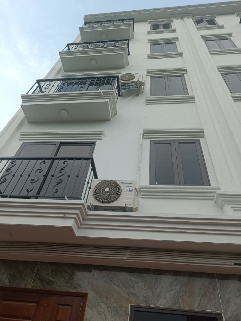 Bán Nhà Hoàng Liên, Liên Mạc, Bắc Từ Liêm, 30m2, 5 tầng, giá 5.8 tỷ