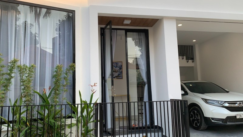 Bán nhà Tô Ngọc Vân, Linh Tây, Thủ Đức, 68m2, 4 tầng, 5PN, SH, 8,05 tỷ. LH: 0933125879