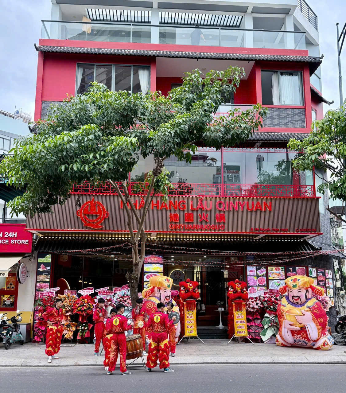 BÁN NHÀ HÀNG 4 TẦNG 3 MẶT TIỀN ĐƯỜNG NGUYỄN THIỆN THUẬT - 145.4M2 - NGANG 12 - DÒNG TIỀN 70TR/TH