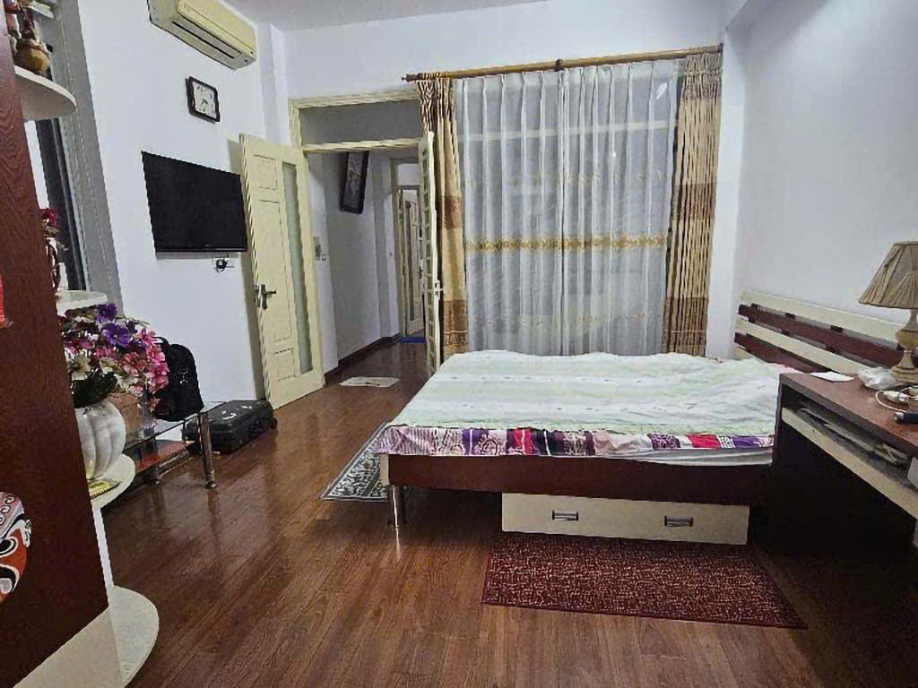 BÁN MẶT PHỐ TRẠM  LONG BIÊN.142M²x1TẦNG. 2 MẶT TIỀN TRƯỚC SAU – GIÁ 47.2 TỶ