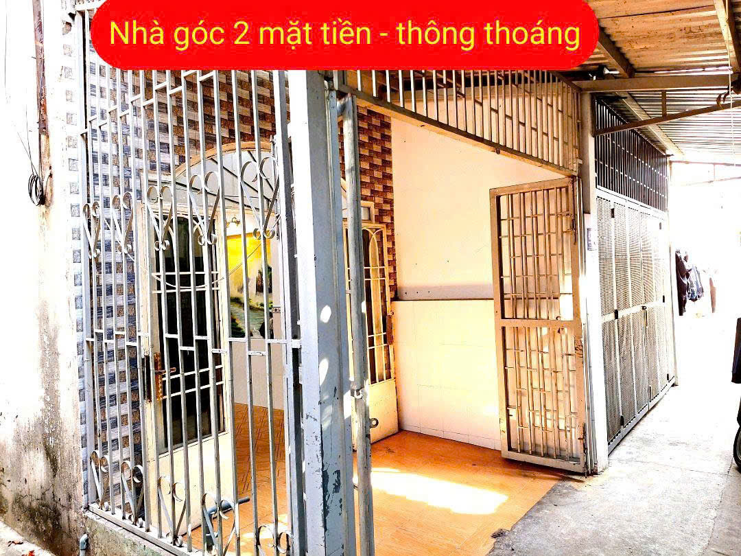 bán nhà 2 mặt tiền hẻm Hoàng Hữu Nam giá 2,3 tỷ