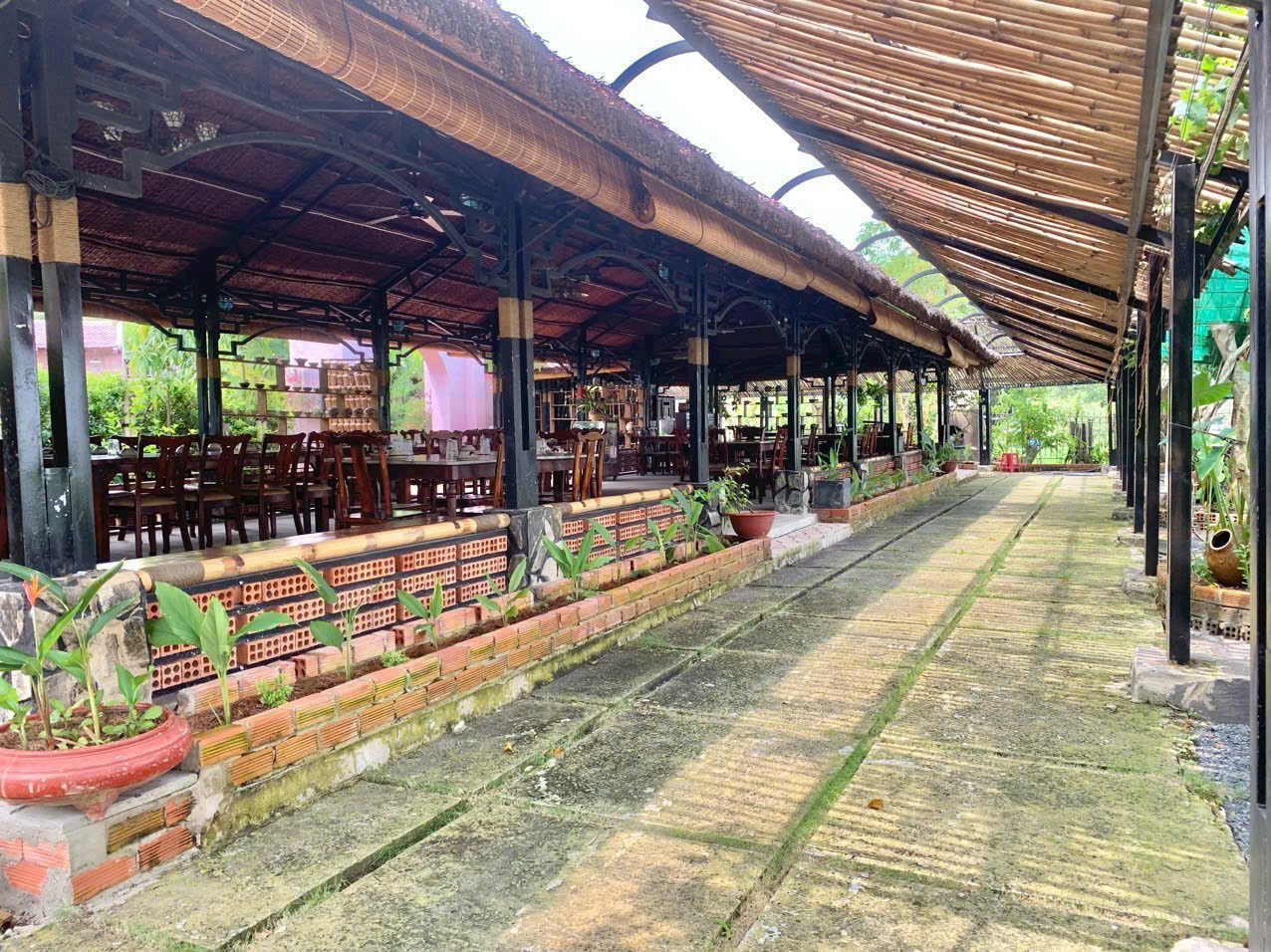 BDS HVL [NC] CHO THUÊ 1500m2 VIEW SÔNG MỞ QUAN NHẬU OK ?
