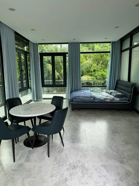 BDS HVL Cho thuê biệt thự vườn nghĩ dưỡng view sông đường Võ Văn Hát,p Long Trường q9