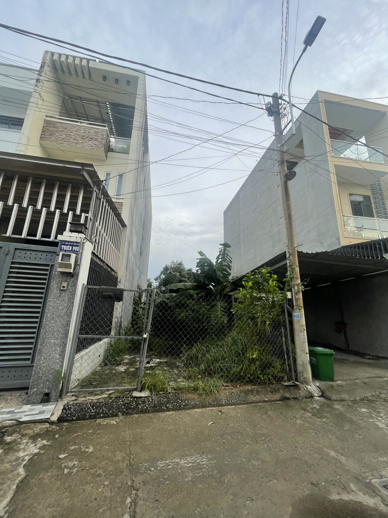BÁN ĐẤT ĐƯỜNG VÕ VĂN HÁT, LONG TRƯỜNG - 77m2 - GIÁ 4.3 TỶ