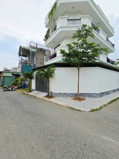 Nhà Phố 3 Tầng Đường Ô tô Dòng Tiền 20tr/th Gần Chợ Long Trường - Vành Đai 3 Dt: 4x19.4m