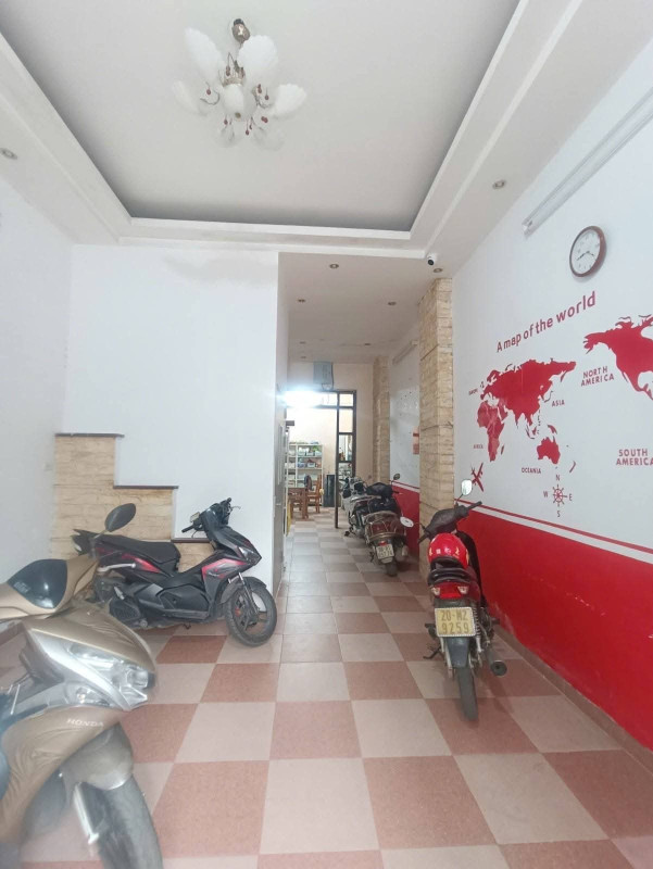 Bán nhà mặt phố Nguyễn Khả Trạc, Cầu Giấy, 57m2, mặt tiền 4.4m, giá 23 tỷ