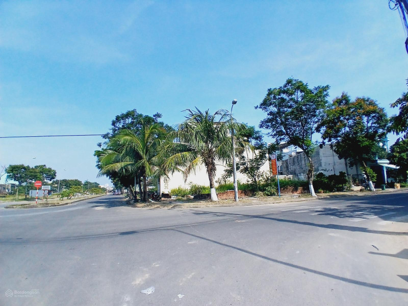 CẶP ĐẤT MT NGUYỄN HUY CHƯƠNG - SƠN TRÀ - TRỤC ĐƯỜNG BIỂN SẦM UẤT ĐÀ NẴNG