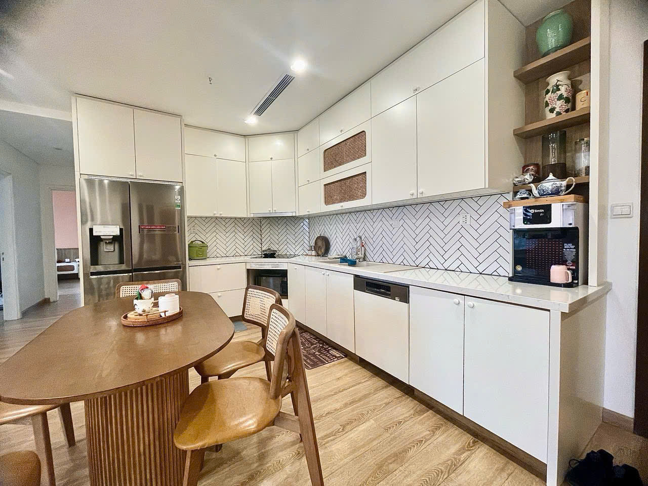 Căn góc tầng 7, 3 ngủ, 94m. Chung cư Mỹ Đình Pearl- Mễ Trì, Nam Từ Liêm, Hanoi. Cần tìm người chuyển nhượng gấp.