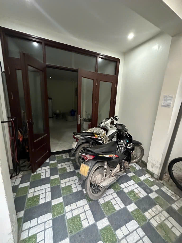 BÁN NHÀ NGÕ 132 CẦU DIỄN, Ô TÔ ĐỖ CỔNG NỞ HẬU 34M 5 TỶ 100TR