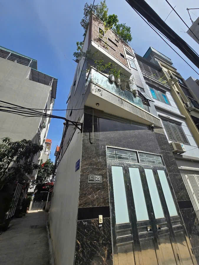 TIN NÓNG BỎNG TAY – BÁN NHÀ VÂN TRÌ – ĐỌ TAY CHỦ TỊCH, ĐỐ AI TÌM ĐƯỢC CĂN THỨ 2 🏡