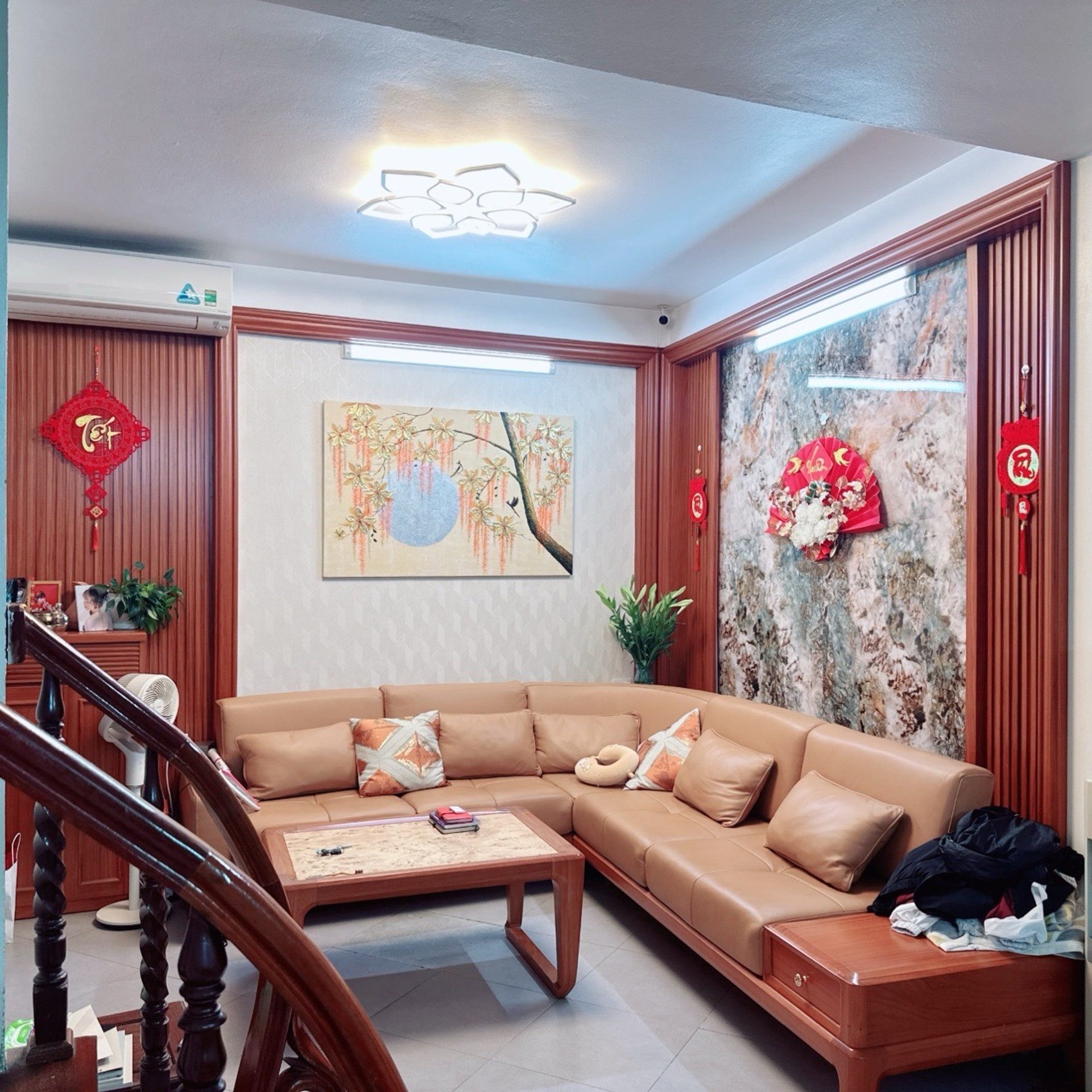Trung tâm Mộ Lao Hà Đông , nhà 4 tầng /43m , giá 10,95 tỷ