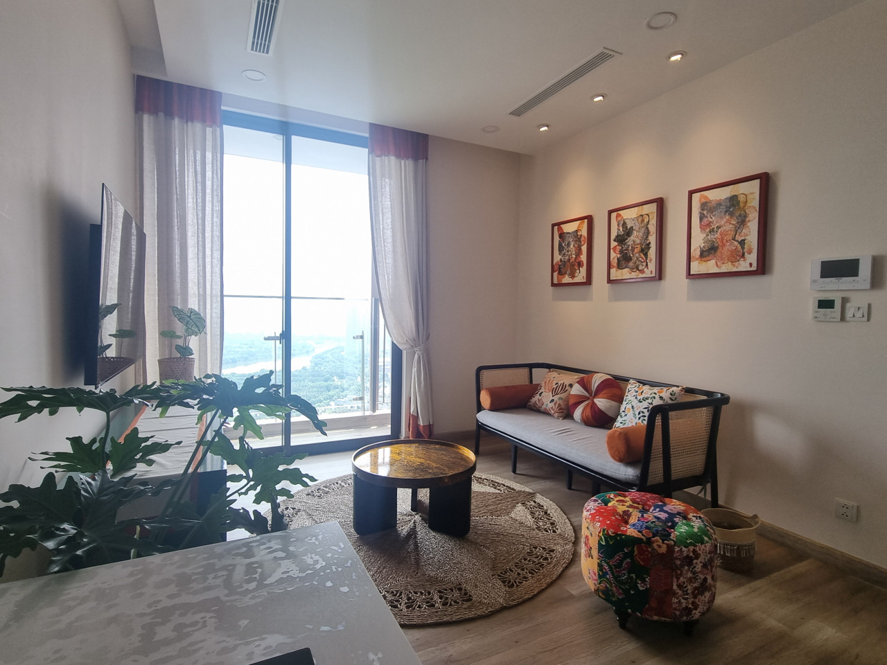 Bán căn hộ chung cư Mỹ Đình, Hàm Nghi - 5 tỷ - 2 ngủ (083,848,9898)