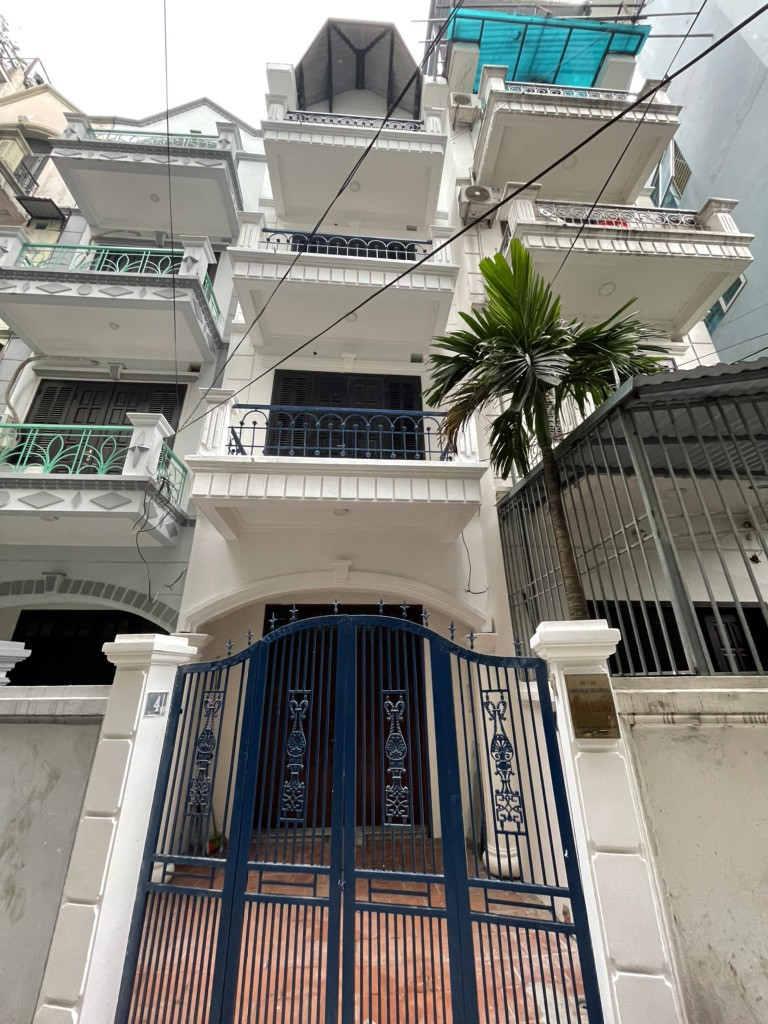 Bán Nhà Riêng Mỹ Đình, Phân Lô, Ô Tô Đỗ Cửa, 61m2, Giá Nhỉnh 14 Tỷ