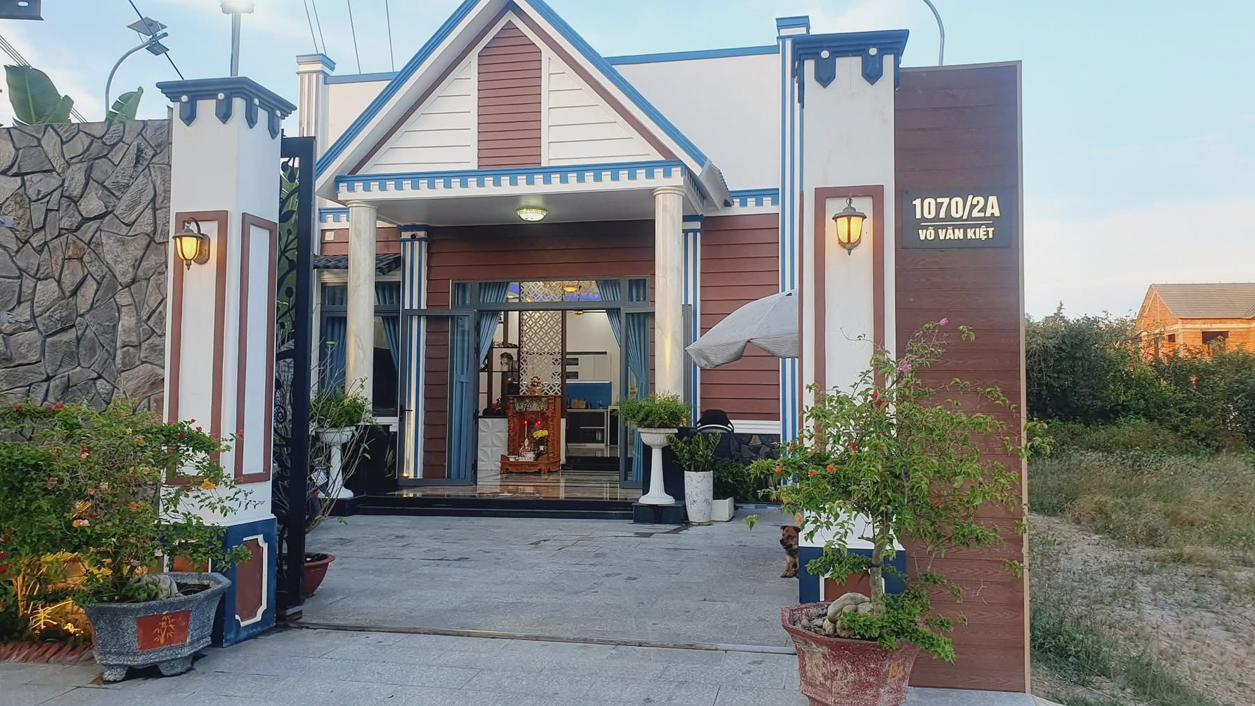 Bán nhà 298.2m² ngang 8.3m giá 2.5 tỷ Phường Mỹ Xuyên