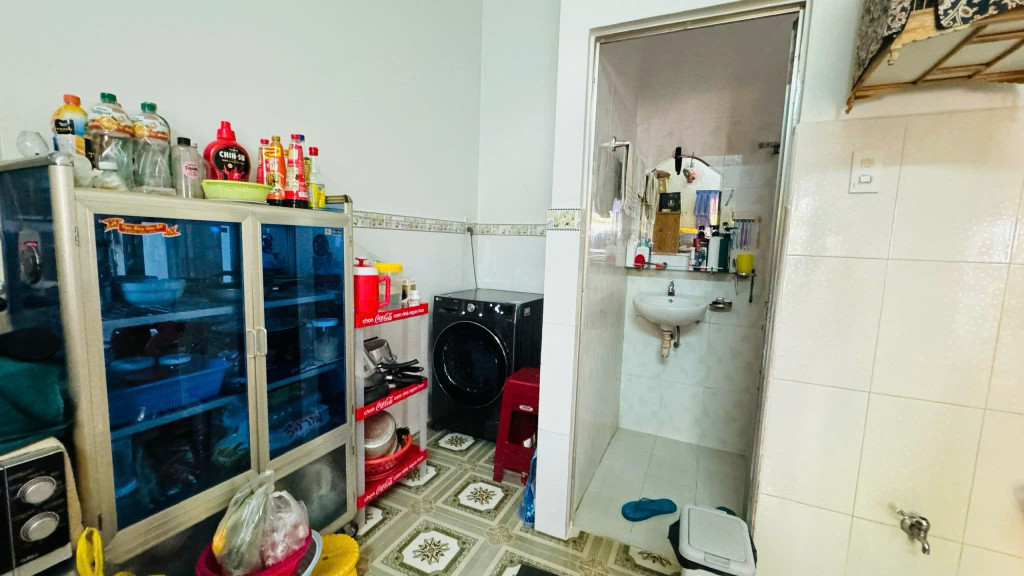 Bán nhà 107.3m² ngang 5,69m giá 3.2 tỷ Phường Nam Nha Trang
