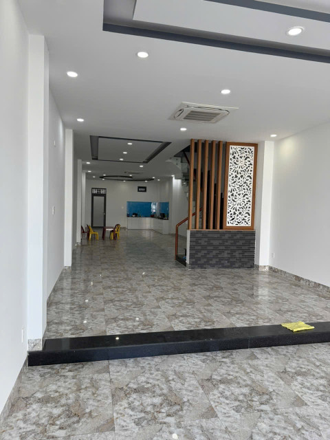 Nhà Mặt Đường Chính Thích Quảng Đức, Khu Đô Thị Hà Quang 2