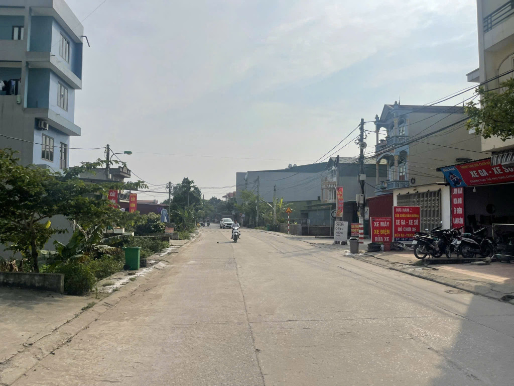 Bán 150m2 đất trục chính đường đàm văn tiết. Khu thái bảo nam sơn bắc ninh