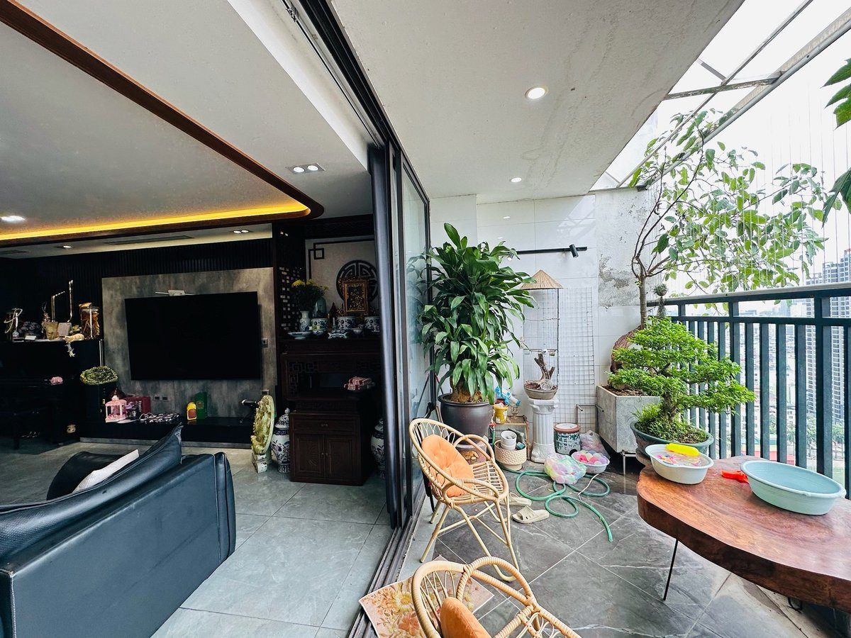TRUNG TÂM CẦU GIẤY AZ LÂM  - CĂN DUPLEX SANG XỊN MỊN - Ở LUÔN