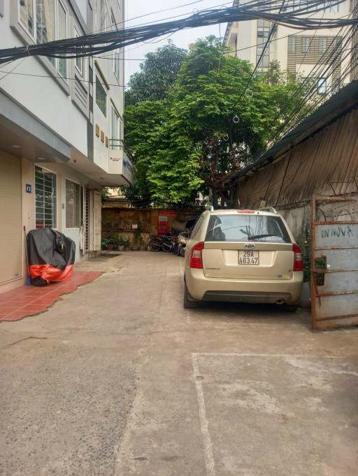 Bán đất tặng nhà - PHÂN LÔ HOÀNG QUỐC VIỆT, 2 MẶT NGÕ, THOÁNG TRƯỚC SAU - Giá nhỉnh 10 tỷ
