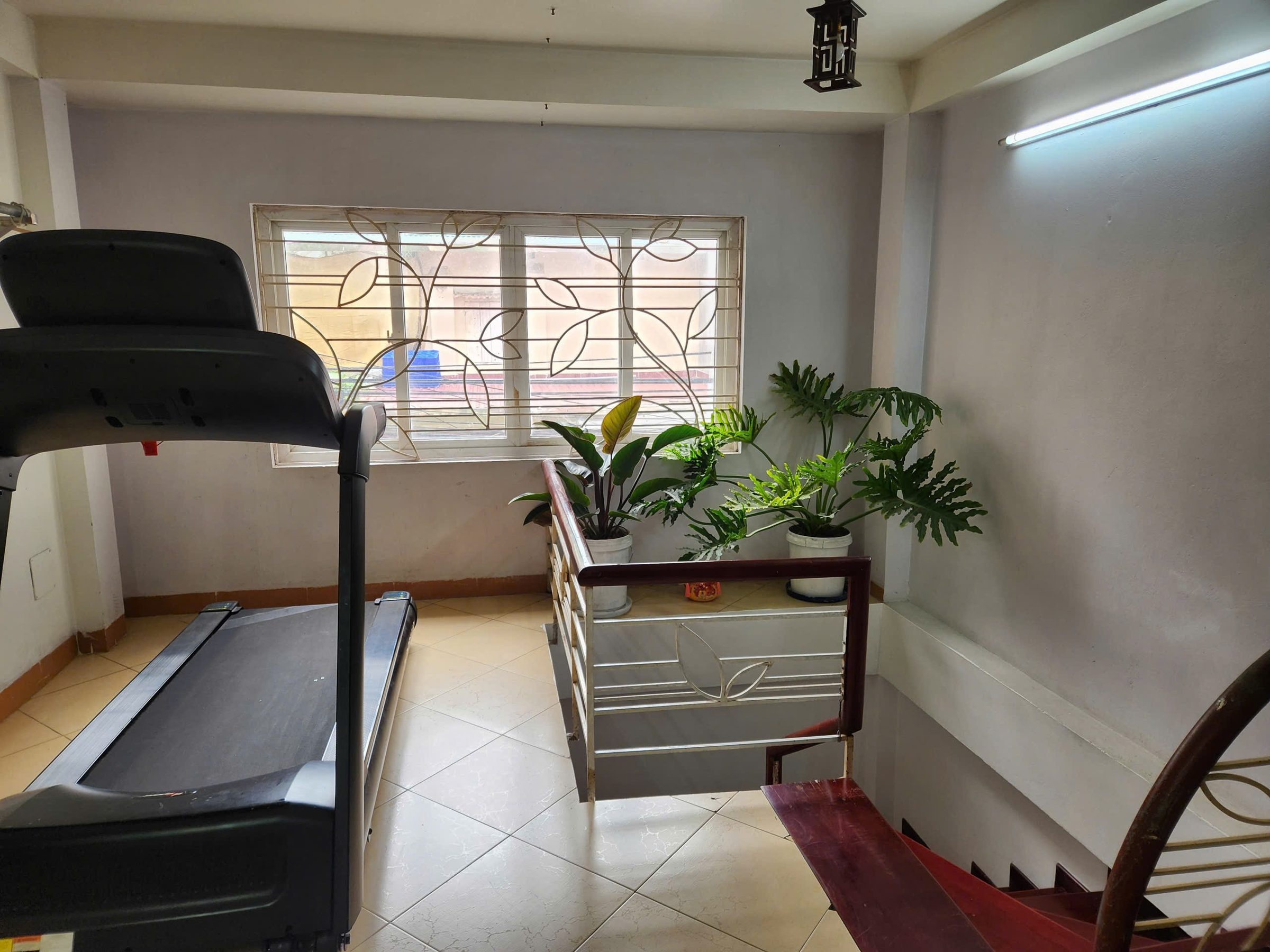 Cho Thuê Nhà Ngõ 267 Hoàng Hoa Thám 45M² 5 Tầng 5 Ngủ, Full Nội Thất - 20M Ra Ô Tô - Giá Thuê 17tr