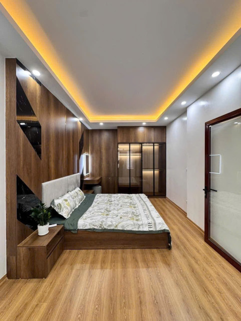 PHẢI THẬT NHANH - EN BÁN NHÀ NGỌC HÀ, BA ĐÌNH - ĐỐI DIỆN LĂNG BÁC, CÁCH PHỐ 70M - CHỈ  6.39 Tỷ