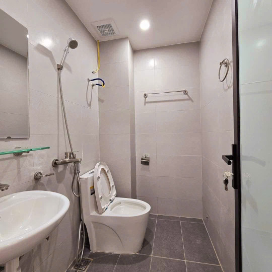 Ngõ 186 Bưởi, Ngách 1 Số nhà 16 - Ba Đình  ( 15m ra Mặt Phố. thông sang 118 Đào Tấn )