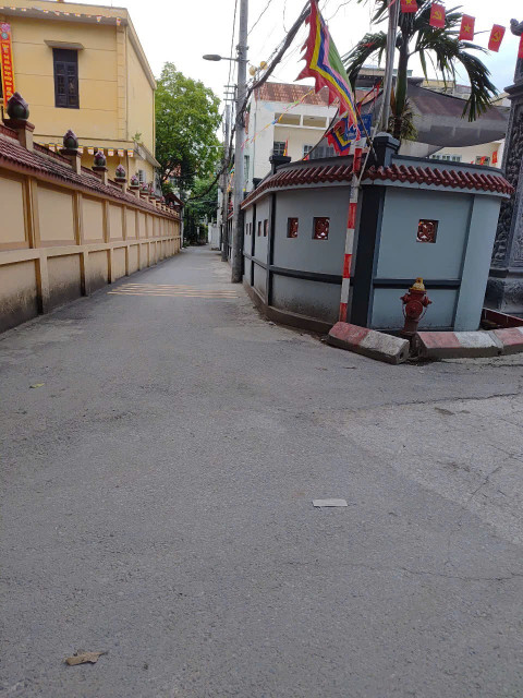 Bán nhà Ngọc Thụy (Long Biên) 50m, 5 tầng, mt 3.5m, giá 8.9 tỷ