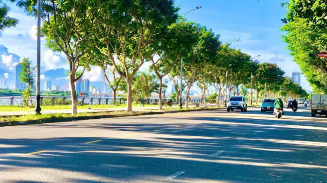 Bán nhà 2 tầng mới xây MT Hồ Huấn Nghiệp, view thoáng đậu đỗ ôtô không phiền hàng xóm.
