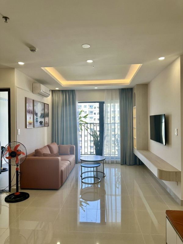 🎉Cho thuê  Căn hộ Góc  CT3 Vĩnh Điềm Trung.   Nội thất mới sắm mới tinh,  còn mùi thơm Gỗ, chưa qua sử dụng.  • Diện tích: 74m2 | 2 phòng ngủ, 2 WC  • Phòng ngủ có ban công, đón gió mát cả ngày  • View hồ cực đẹp, không gian sống lý tưởng  • Giá thuê chỉ: