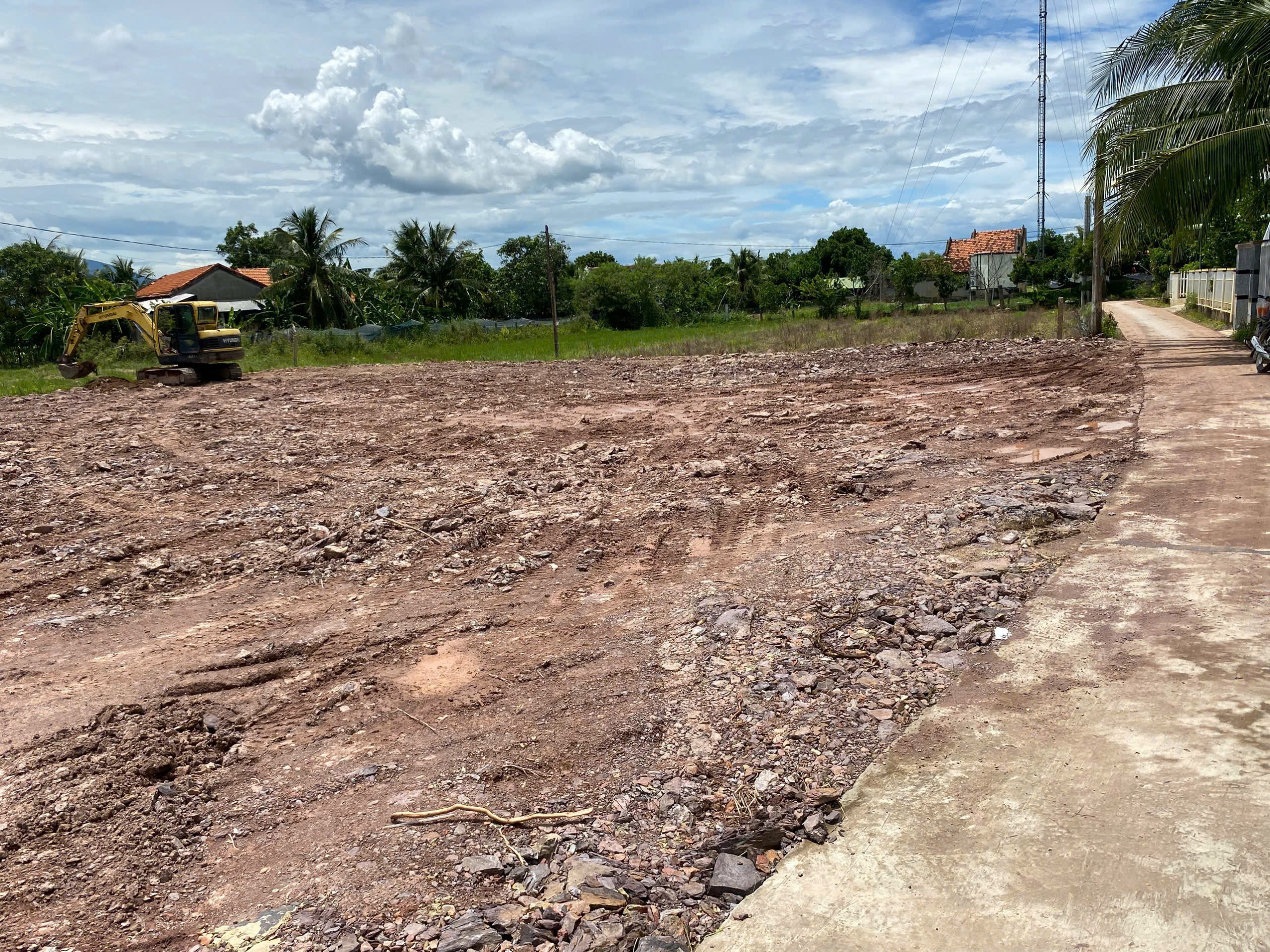 0938113403 Bán đất 168m² giá 490 triệu Phường Ninh Hòa Z137
