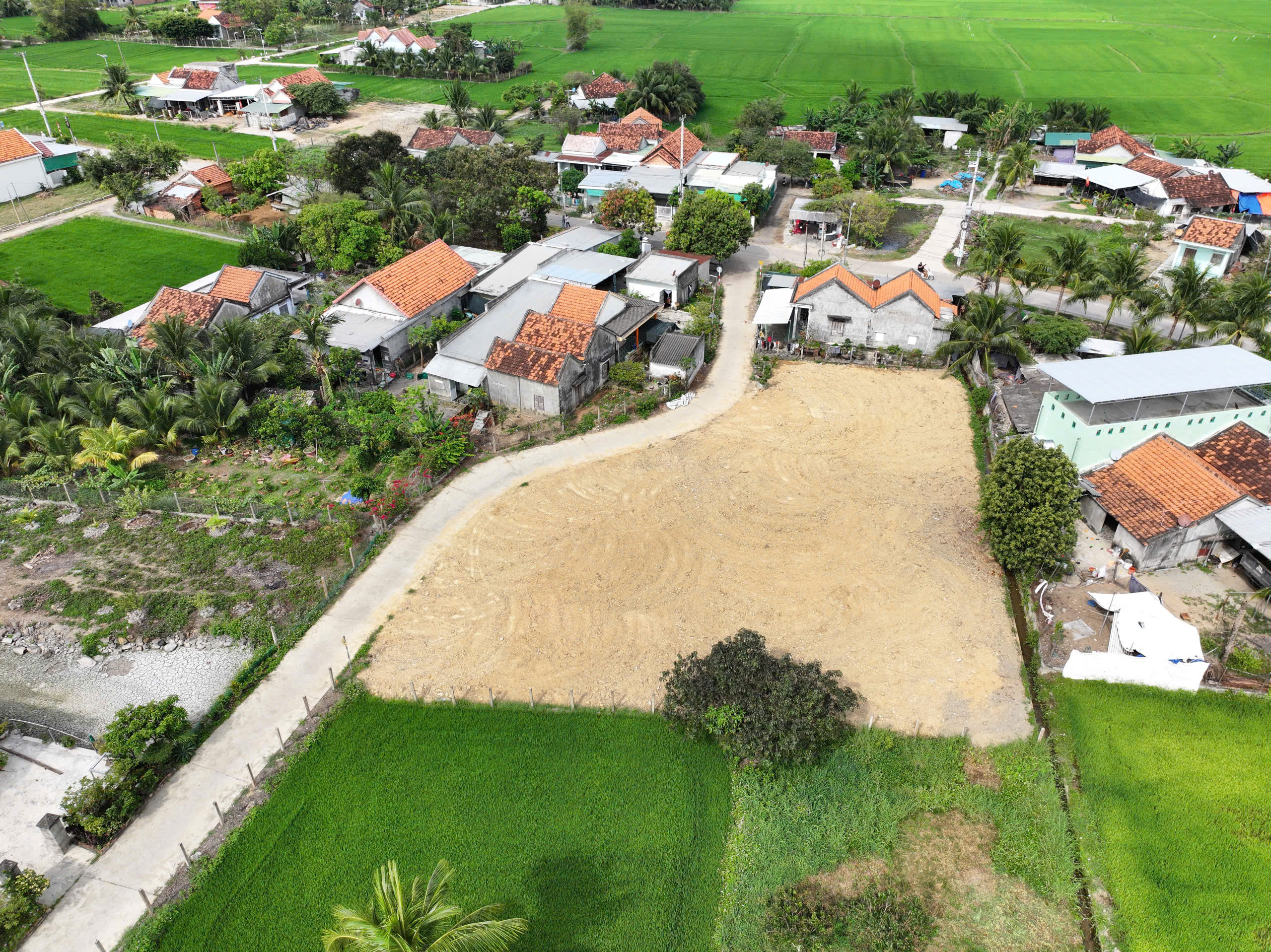 0938113403 Bán đất 156m² full thổ cư ngang 5m giá 600 triệu tại Phường Ninh Hòa Z365