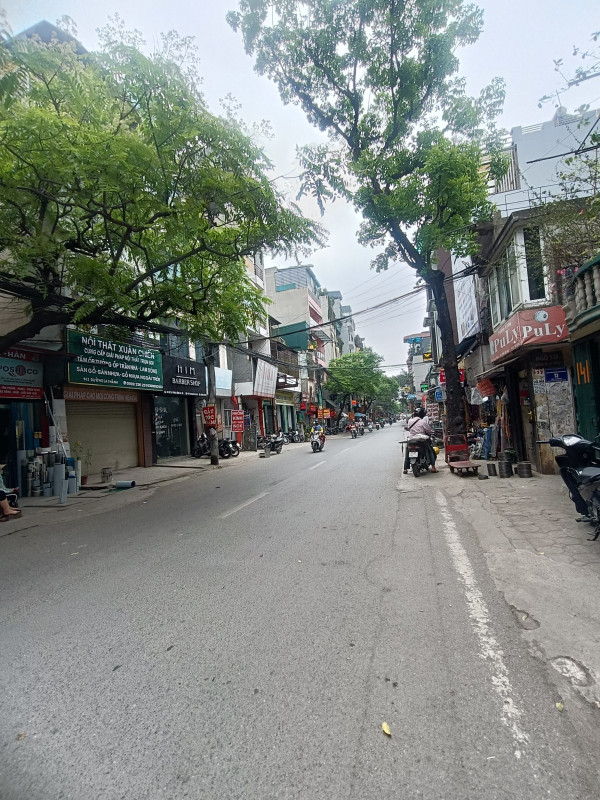 Bán nhà 43m² tại Mặt phố Đê La Thành Phường Ô Chợ Dừa Quận Đống Đa