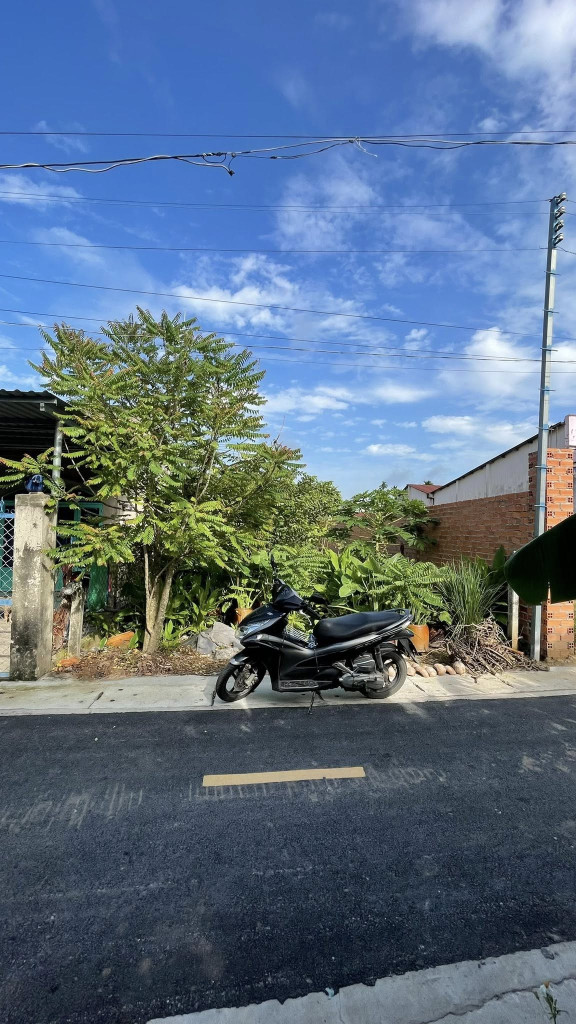 Bán đất TÂN AN  167.2m² ngang 5,5m giá 1.9 tỷ Phường Phú An 0815422197
