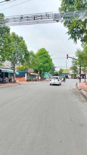 Bán đất TÂN AN  496.8m² ngang 10m giá 5.7 tỷ Phường Phú An 0815422197