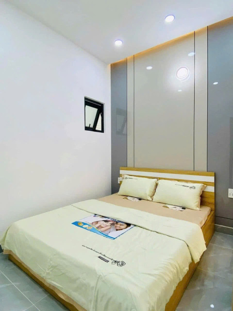 2 tầng 2 phòng ngủ ngay chợ Thủ Dầu Một, Bình Dương, Sổ sẵn BÁN GẤP NHÀ VÌ KẸT TIỀN - MUA CHO THUÊ HOẶC GIA ĐÌNH NHỎ Ở !!!