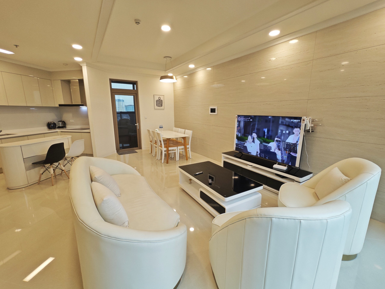 Căn góc 3 ngủ,112m²- Goldmark City,136 Hồ Tùng Mậu, 104, Phúc Diễn, Bắc Từ Liêm, Hà Nội. Có thương lượng với khách thiện chí.