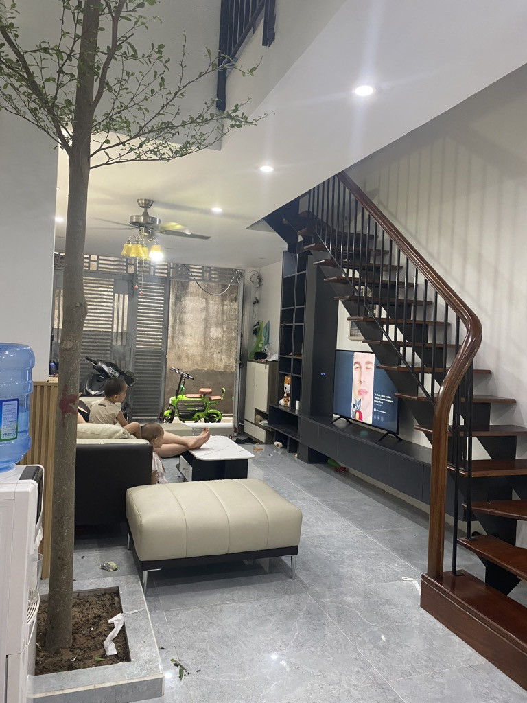 Siêu rẻ nhà Lê Quang Đạo - Vỉa hè - Ô tô đỗ cửa - 42m2 - Giá chỉ 6.2 tỷ