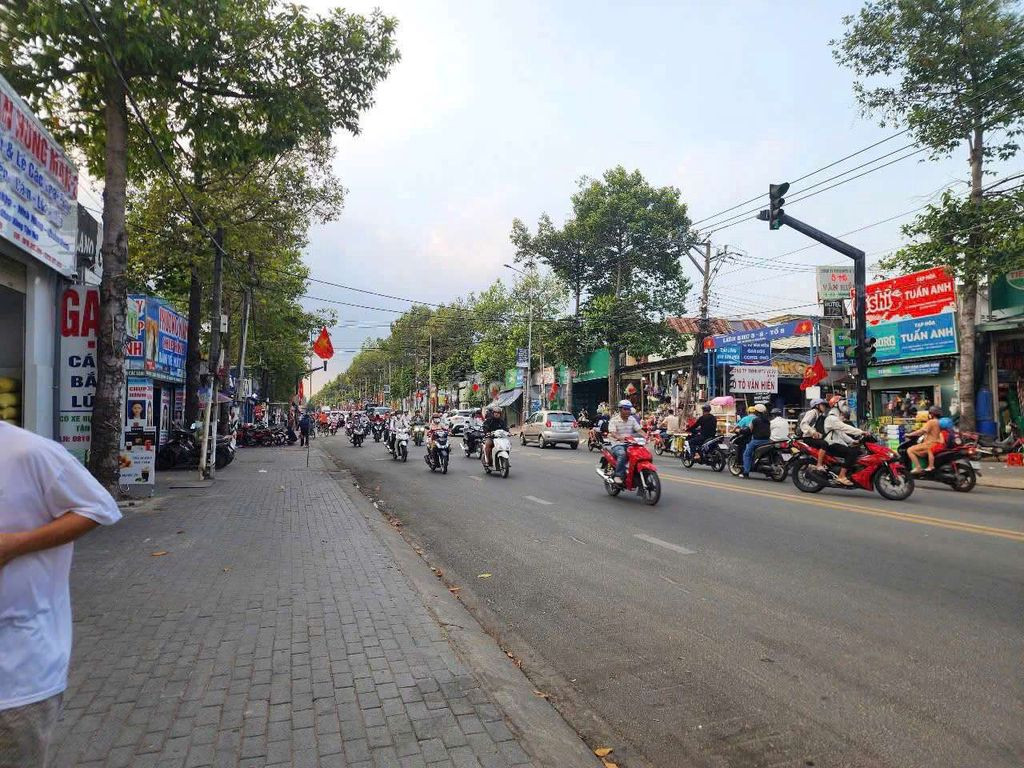 Bán Mặt tiền Lê Hồng Phong -Phú Lợi - gần ngã tư LHP - TDM - BD