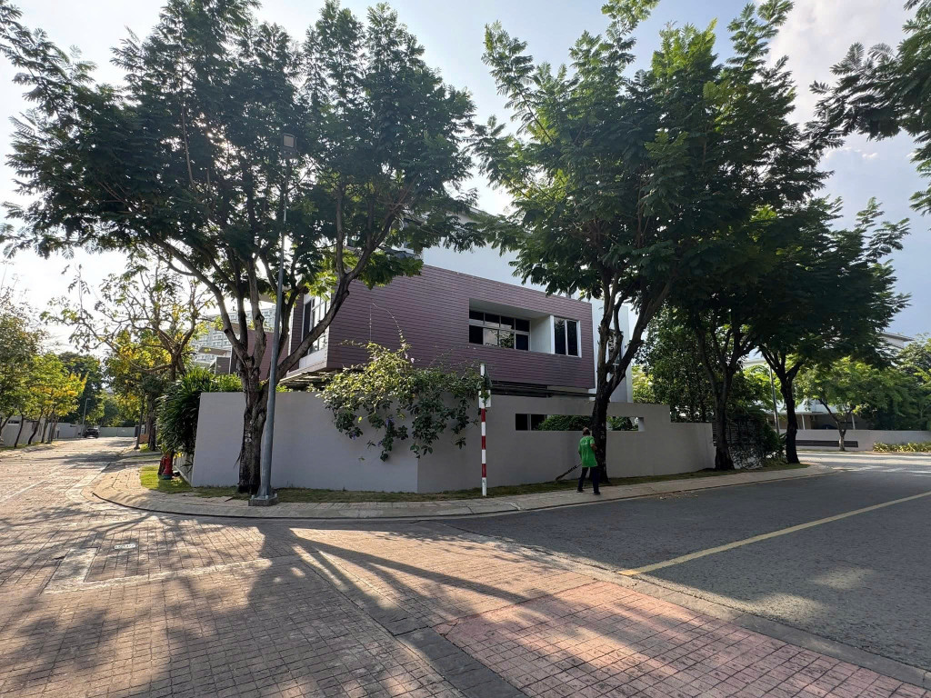 BDS  HVL BÁN CĂN THÔ 720 M2 RIVIERA COVE Q9 GIÁ 65 TỈ