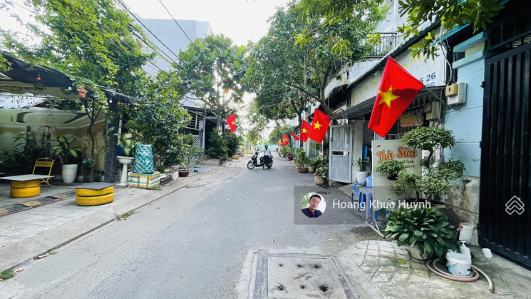 Hàng hiếm còn 3 nền tại Phú Hữu, Q9 giá 3.99TỶ, giá tốt thích hợp đầu tư
