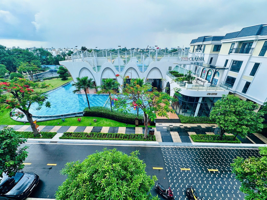 BDS  HVL NC- CHO THUÊ NHÀ PHỐ FULL NT MỚI ĐẸP CÓ THANG MÁY KDC CAO CẤP CLASSIA LIÊN PHƯỜNG, Q9